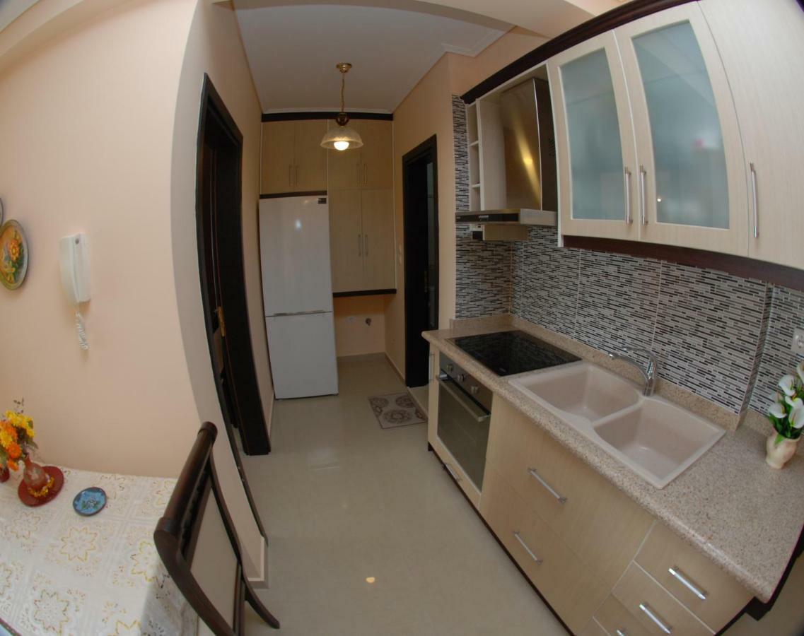 Erti'S Apartments Sarandë Exterior foto